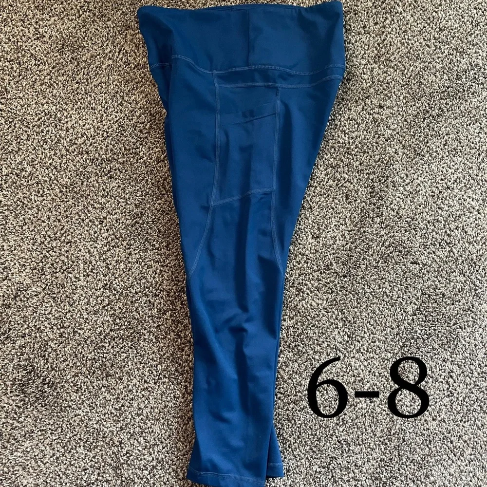 Capris - Picture 1 of 2